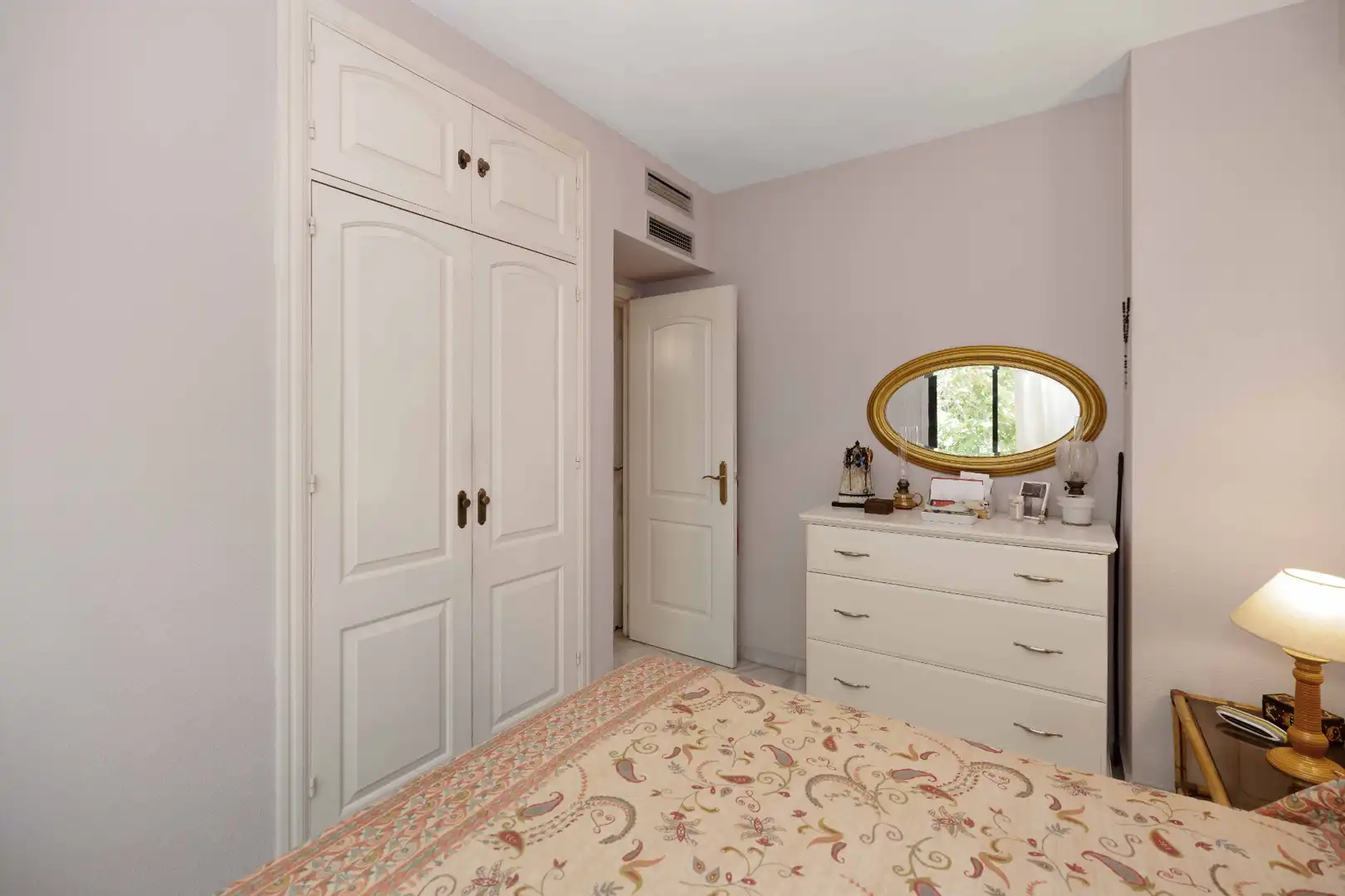 Flat for sale in Carril Castell, Limonar