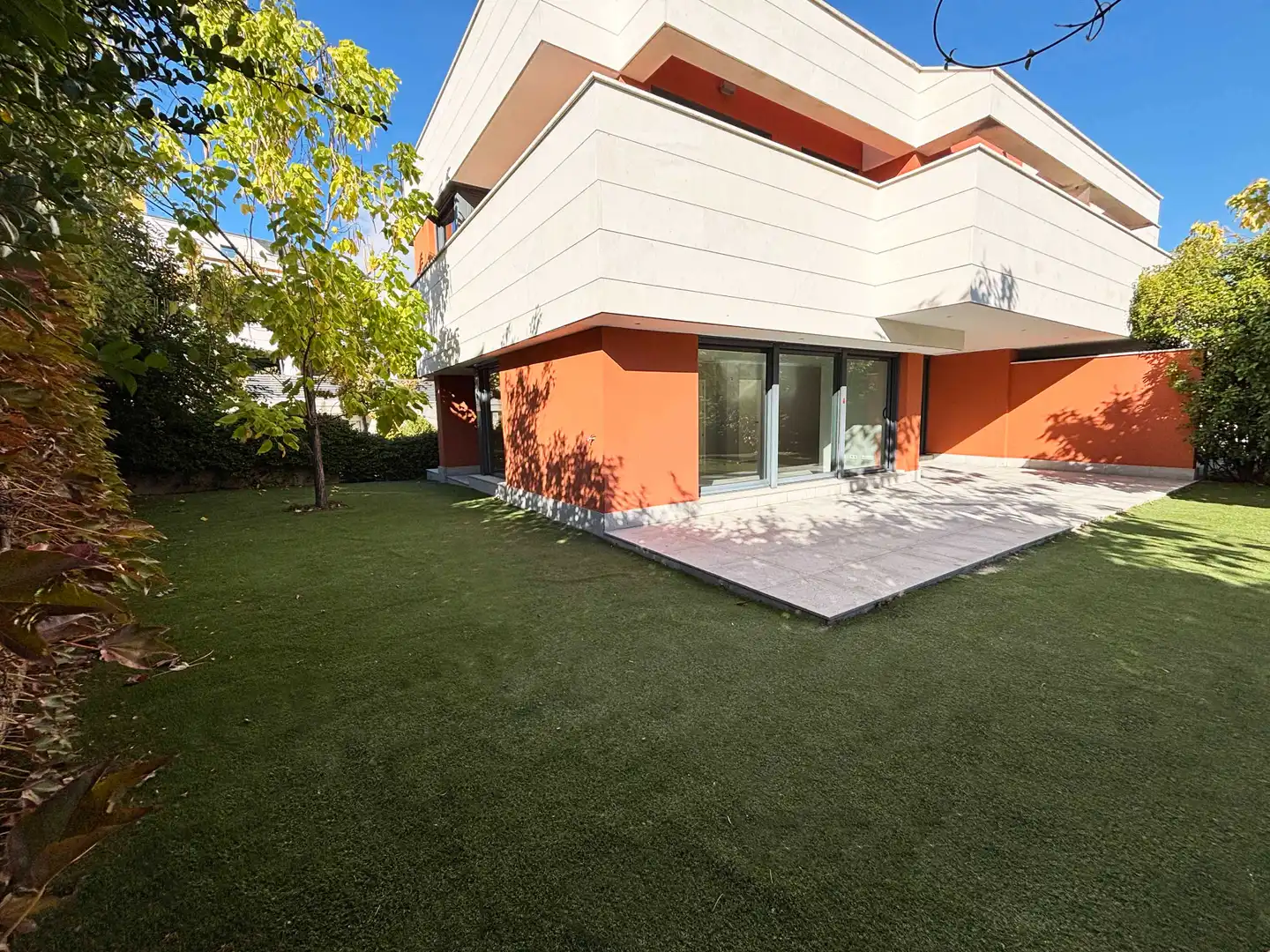 Maison jumelée avec piscine à louer à Calle de San Enrique de Ossó 535