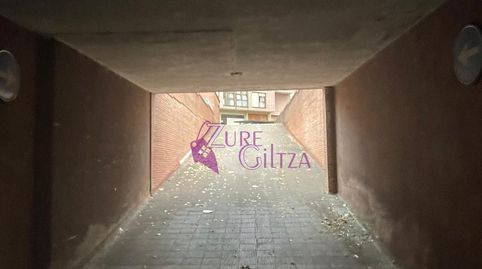 Oportunidad única en Durango! Garaje de 9 m en la calle ALLUITZ, ideal para tu vehículo. Contáctanos y asegura tu plaza ya!, Bild 2