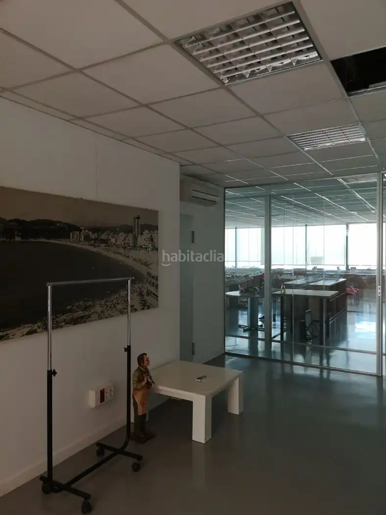 Oficina de lloguer a Carrer de la Indústria 52, imagen 7
