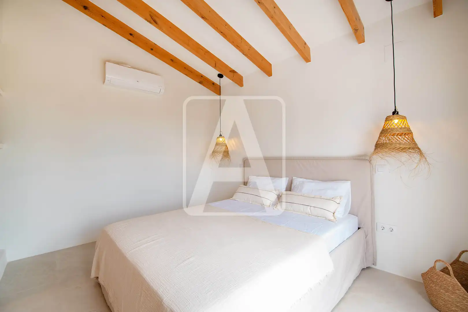 Chalet con piscina en venta en Cala Advocat - Baladrar, imagen 31