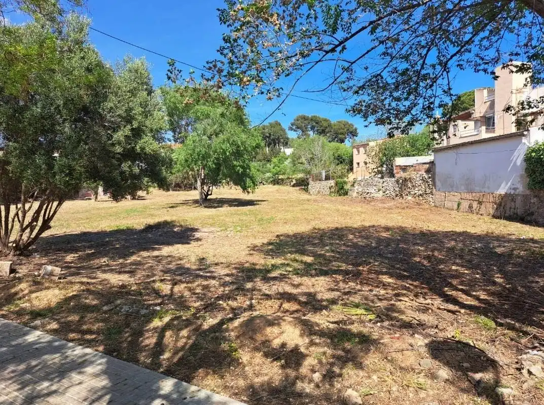 Residential land for sale in Camino dels Quatre Garrofers, imagen 2