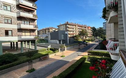 Exterior view of Flat for sale in Zarautz  with Heating, Terrace and Storage room