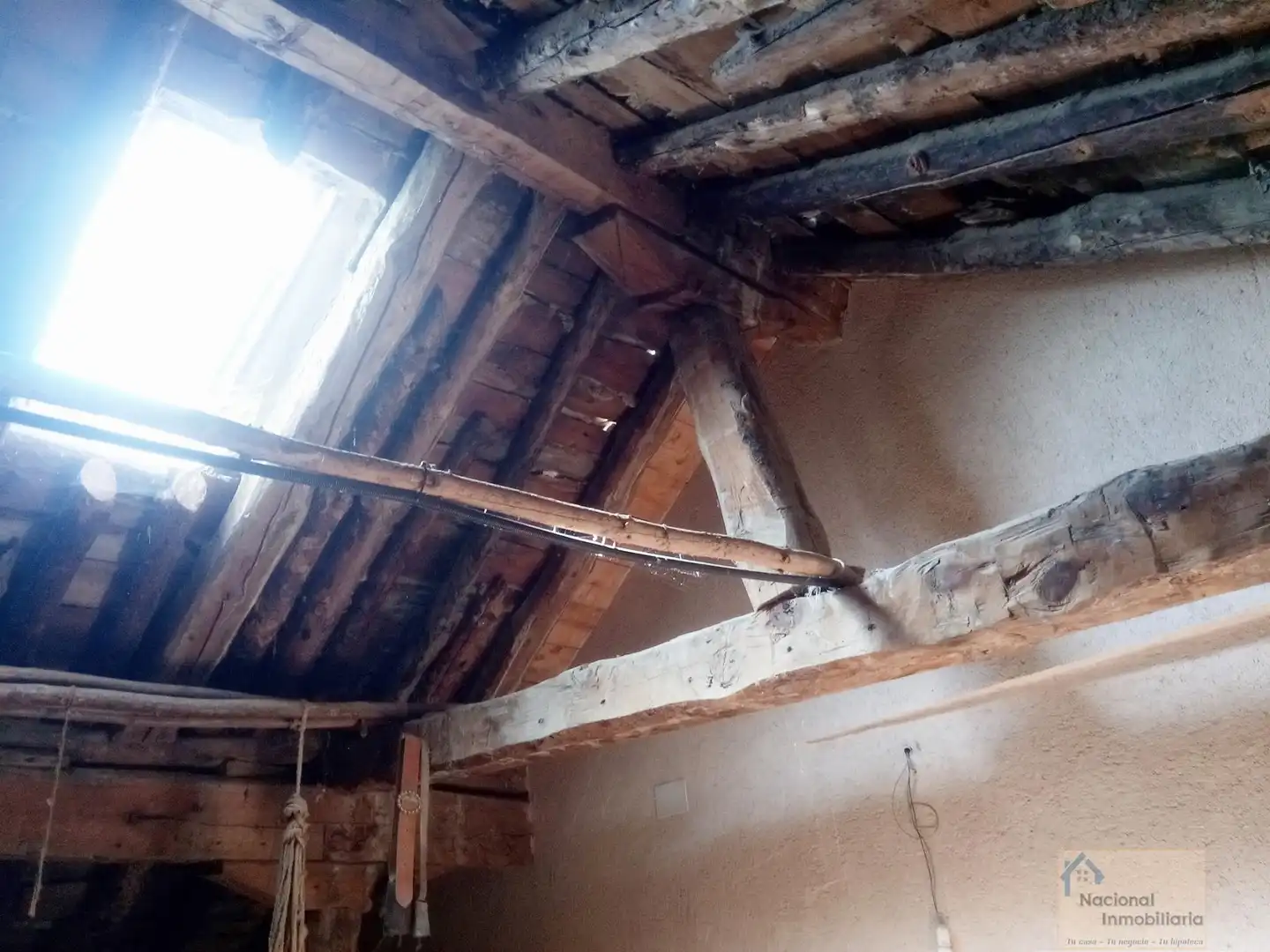 Casa o xalet en venda en Torre Val de San Pedro amb Calefacció, Moblat i Alarma