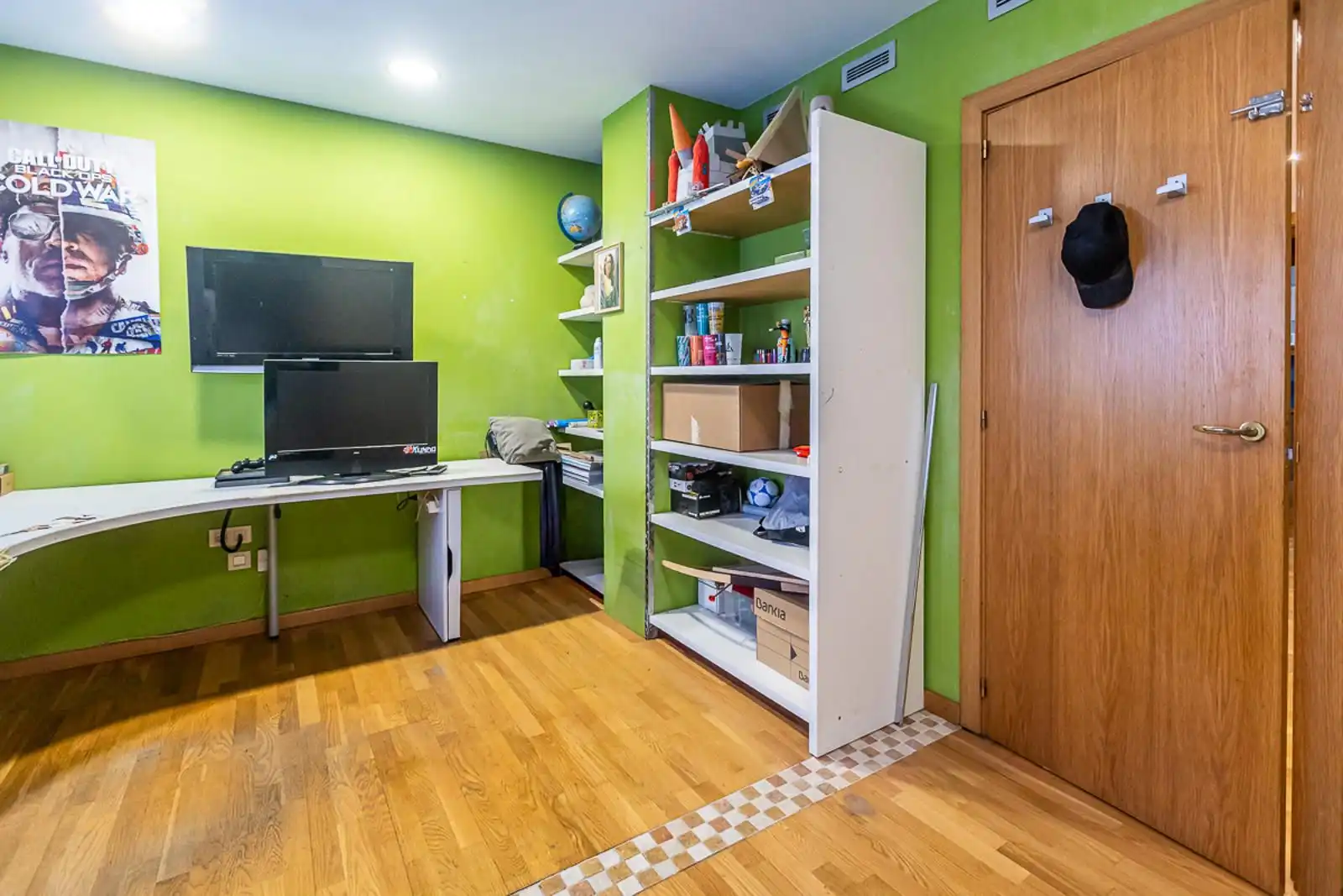 Piso en venta en Sabadell con Aire acondicionado, Calefacción y Parquet