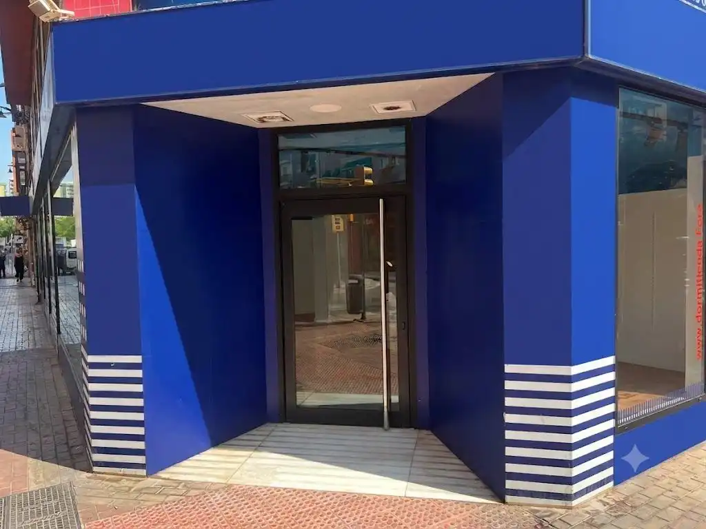 Geschaftsraum zur Miete in Málaga