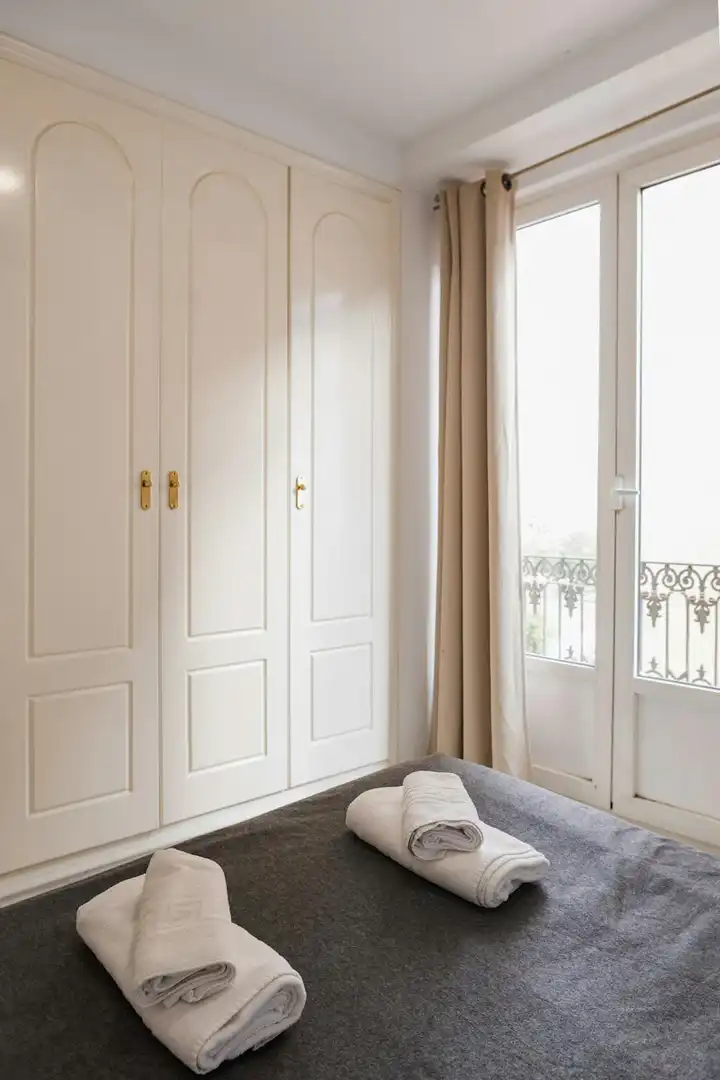 Bedroom of Flat for rent in Valencia  with Air Conditioner, Heating and Furnished