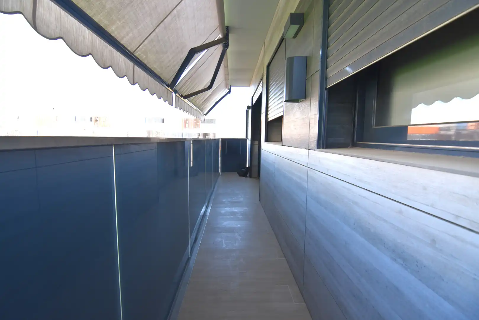 Terrasse von Wohnung zum Verkauf in Pineda de Mar mit Klimaanlage, Heizung und Privatgarten