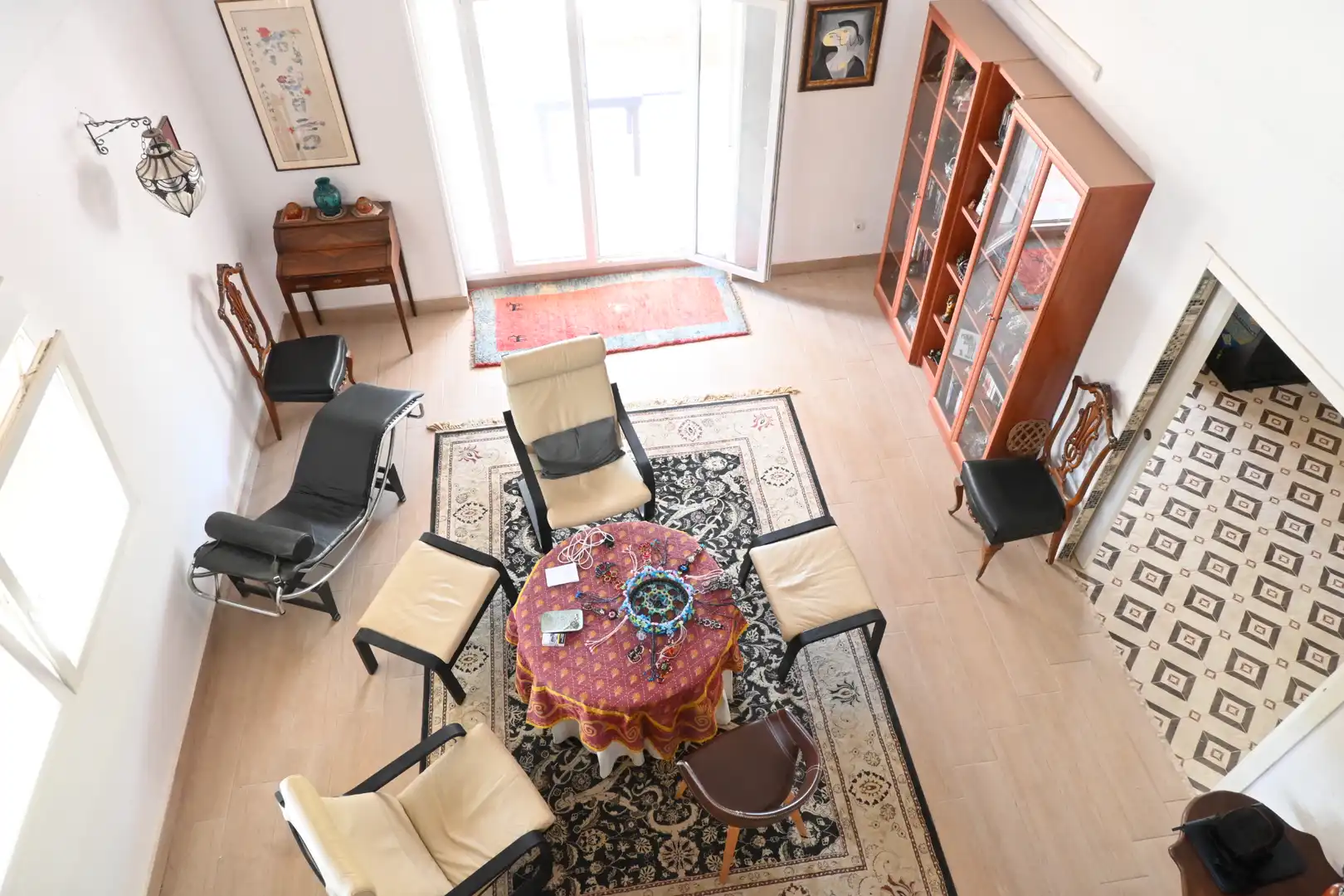 Sala d'estar de Casa o xalet en venda en Las Gabias amb Jardí privat, Terrassa i Traster