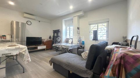 Foto 2 de Piso en venta en Lloreda, Badalona