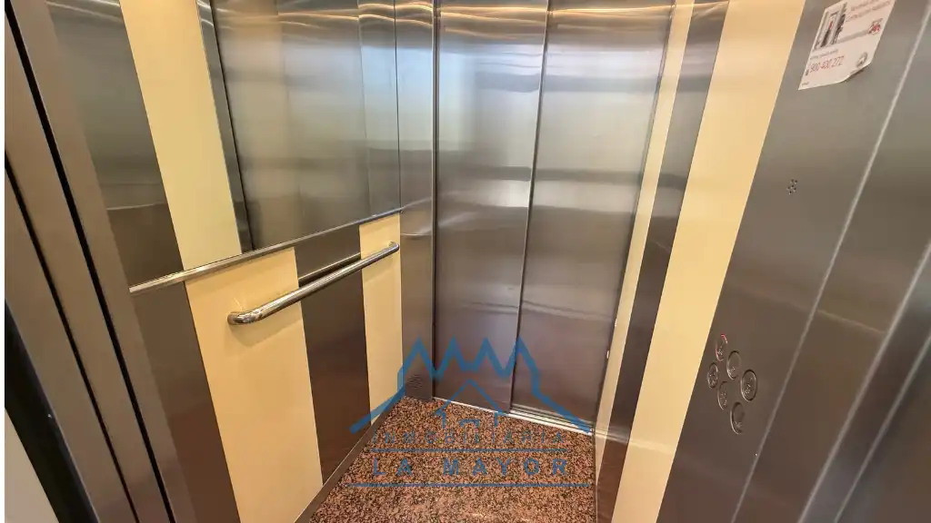 Piso en venta en Ciudad Real con Aire acondicionado, Calefacción y Trastero