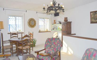 Wohnzimmer von Haus oder Chalet zum verkauf in Palencia de Negrilla mit Heizung, Privatgarten und Abstellraum