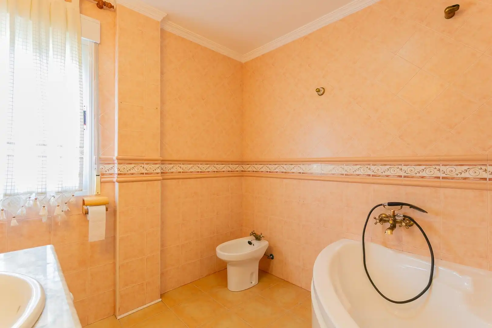 Baño de Casa o chalet en venta en Albuñuelas con Aire acondicionado, Jardín privado y Terraza