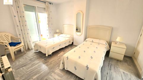 Foto 4 de Casa adosada en venda a Calle Cuenca, Conil, Conil de la Frontera