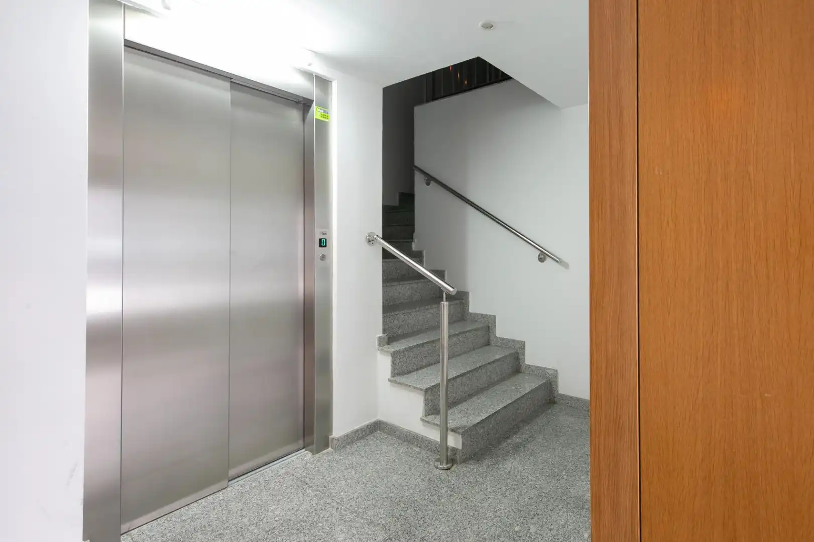 Piso en venta en Badalona con Aire acondicionado, Parquet y Terraza