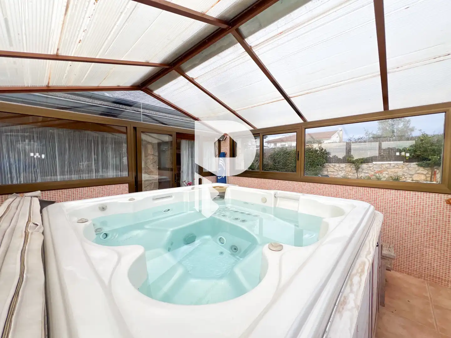 Jardí de Casa o xalet en venda en Vallirana amb Aire condicionat, Calefacció i Jardí privat