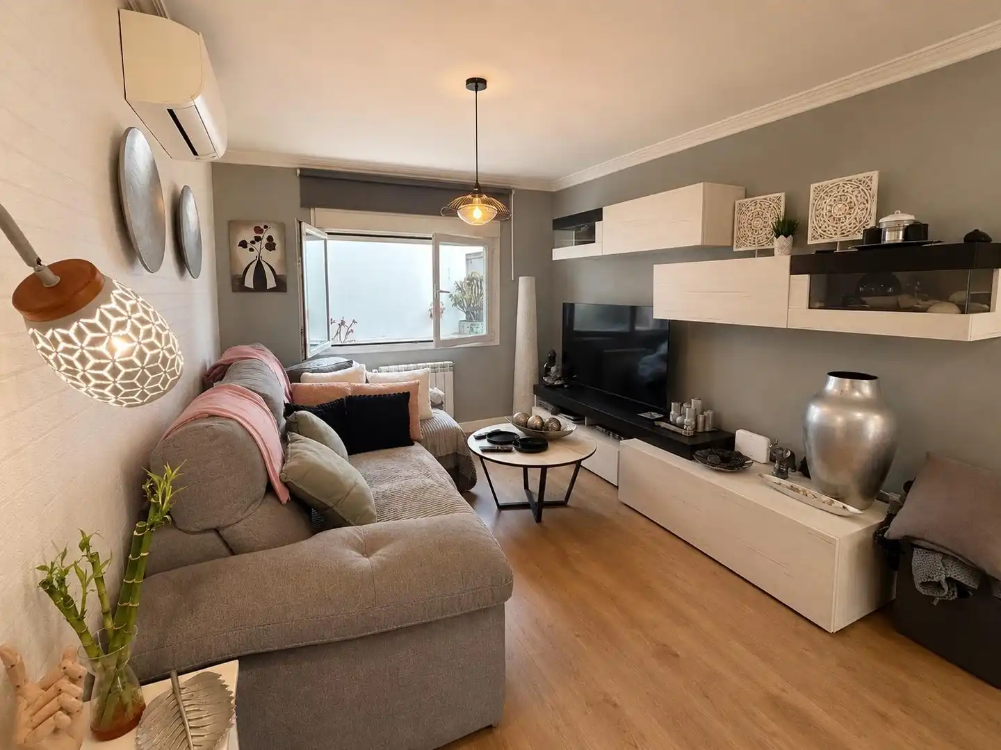 Sala d'estar de Casa o xalet en venda en Ciempozuelos amb Aire condicionat