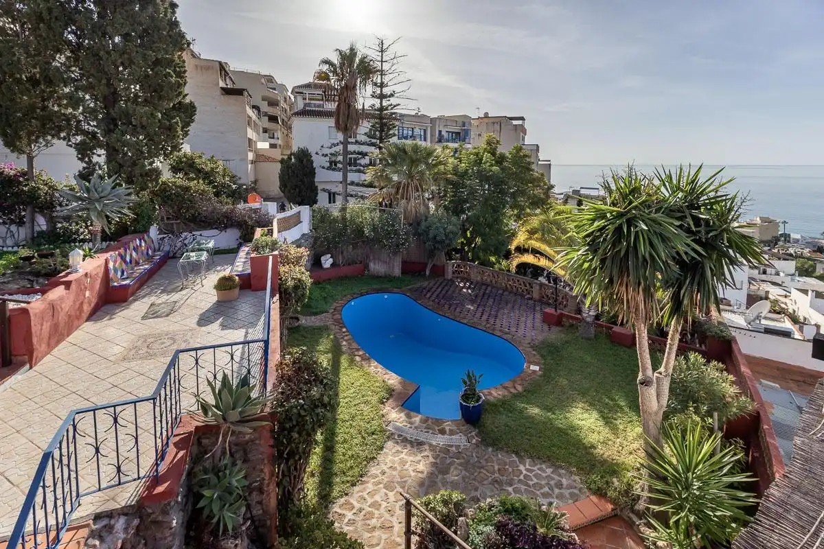 Jardín de Casa o chalet en venta en Almuñécar con Aire acondicionado, Calefacción y Jardín privado