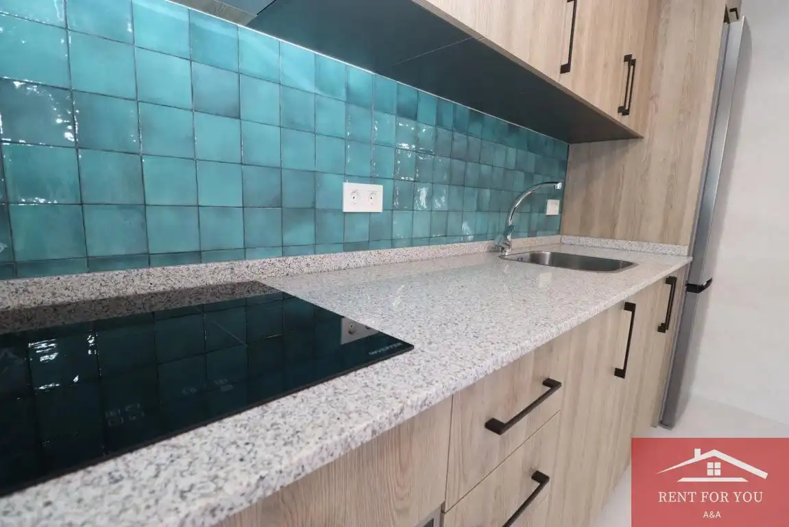 Ground floor for rent in Centro