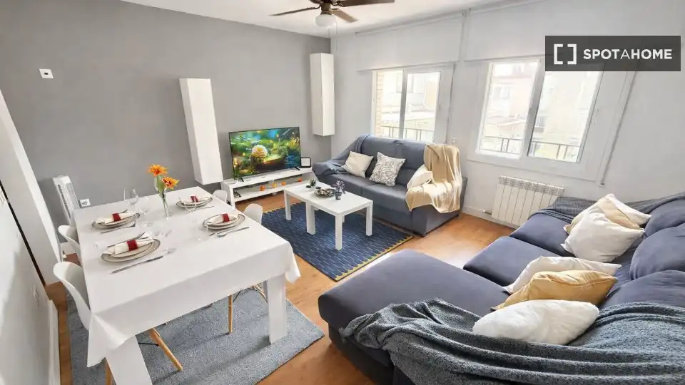 Sala d'estar de Apartament per a compartir en Barcelona amb Aire condicionat, Calefacció i Terrassa