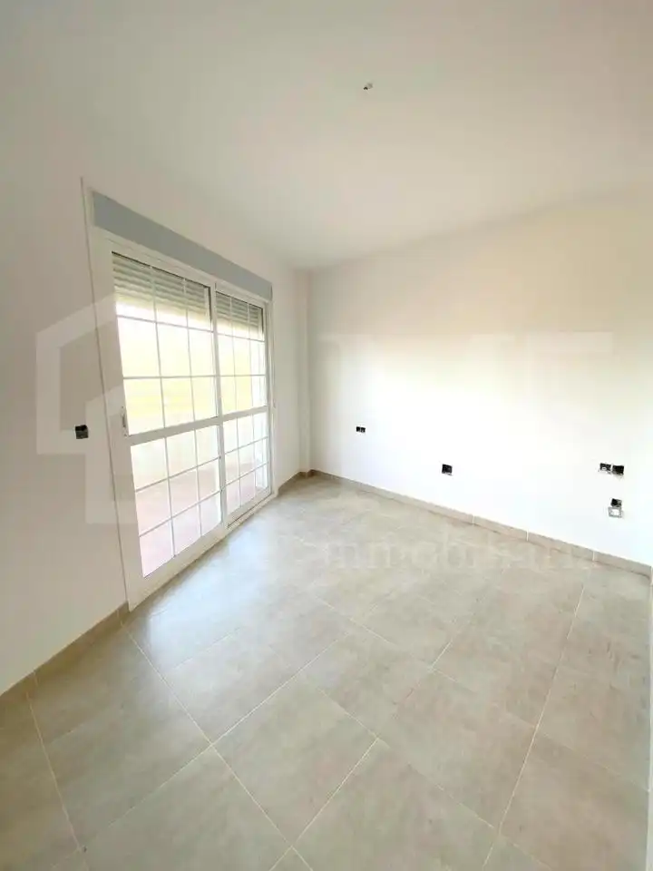 Habitación de Planta baja en venta en Alcaucín con Aire acondicionado, Terraza y Trastero