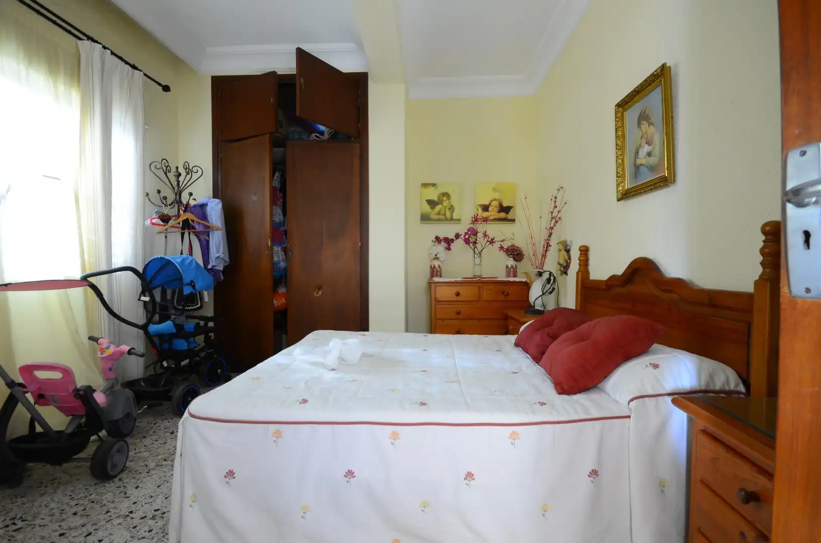 Habitación de Local en venta en Mazagón