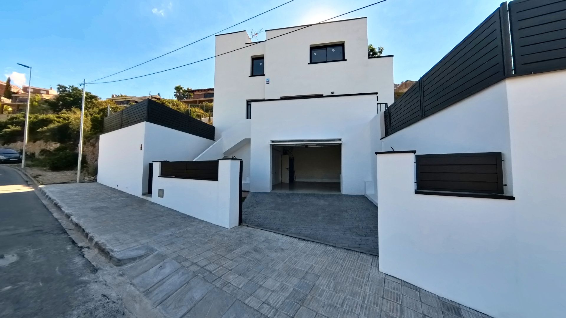 Exterior view of House or chalet for sale in Calafell  with Air Conditioner, Private garden and Terrace