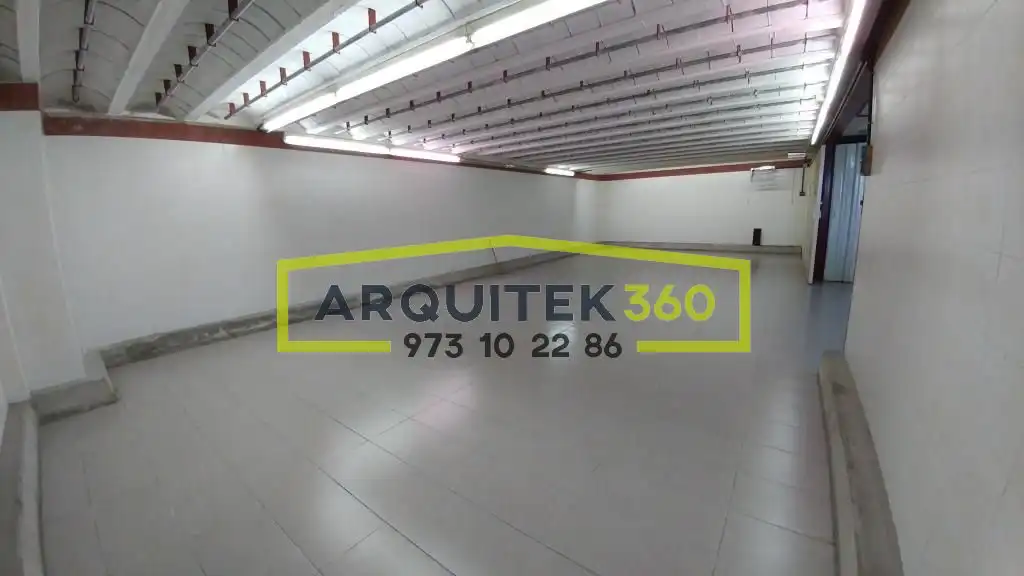 Local comercial en venda a Calle sicoris, imagen 3