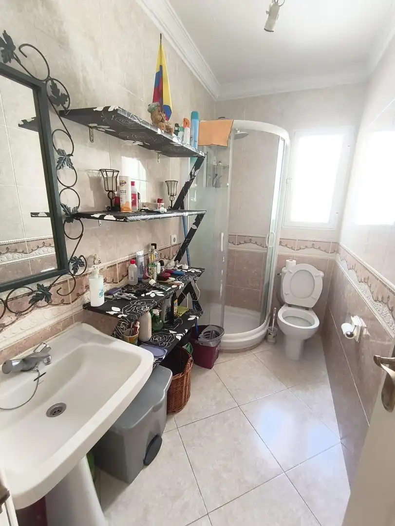 Bany de Dúplex en venda en Alicante / Alacant amb Aire condicionat, Traster i Moblat