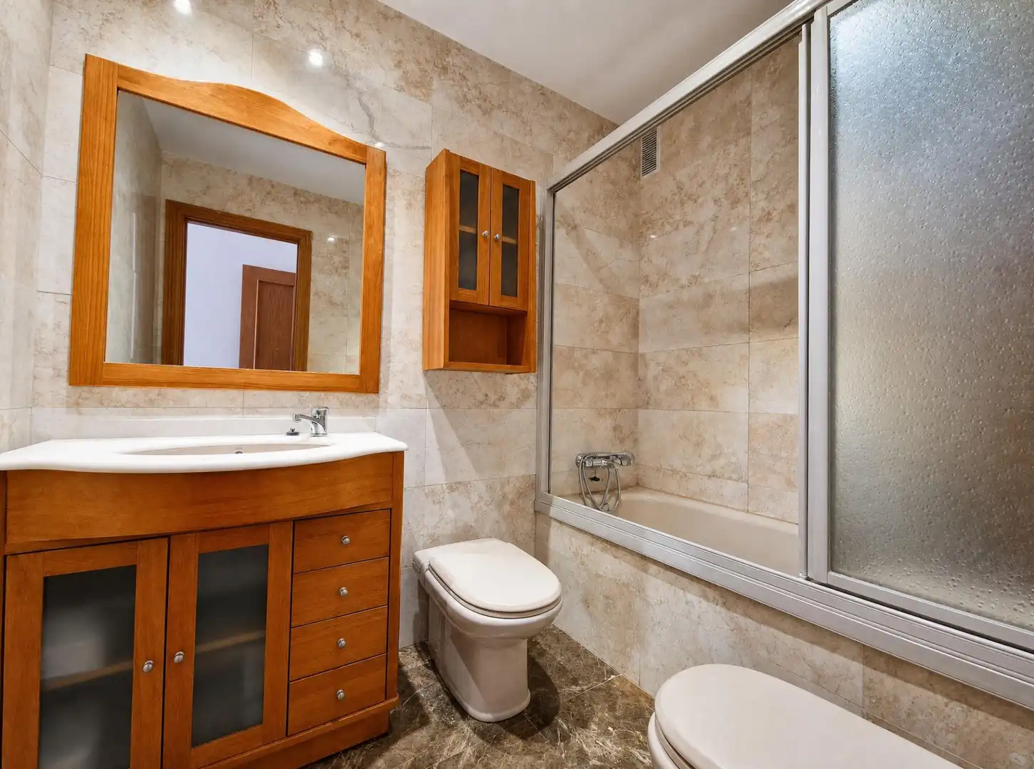 Baño de Piso en venta en Plasencia con Aire acondicionado, Calefacción y Parquet