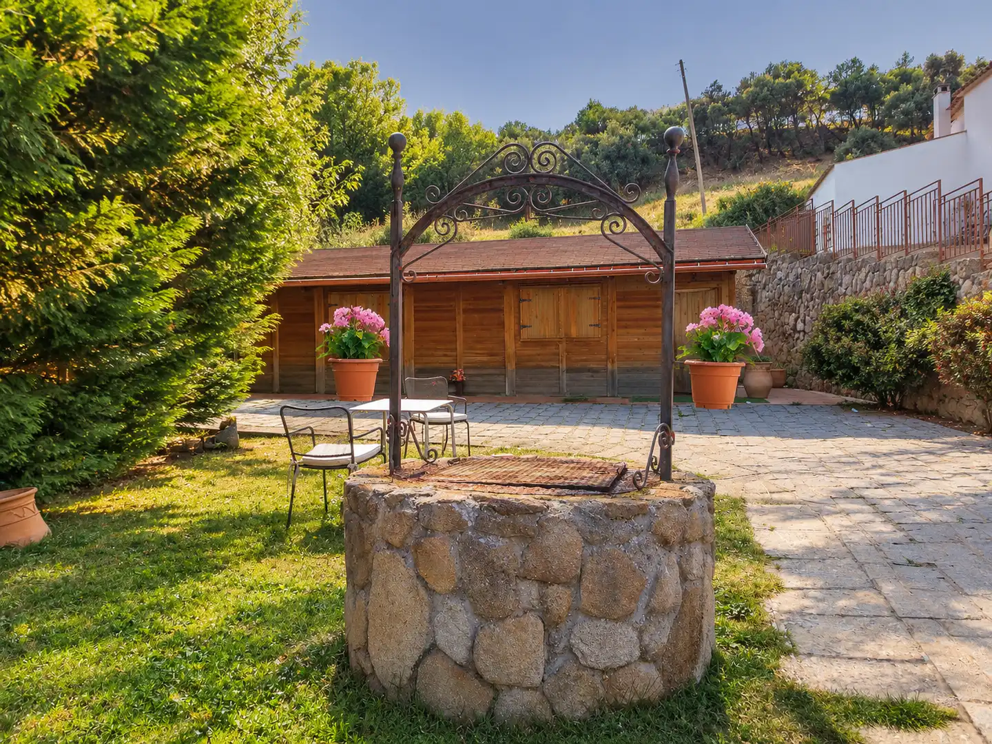 Garden of Buildings for sale in Guadarrama, Madrid