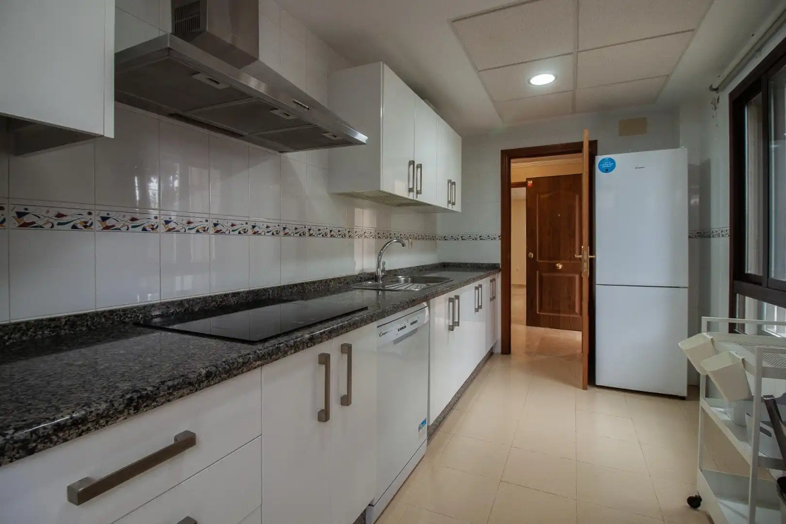 Cuina de Casa o xalet de lloguer en Palomares del Río, Sevilla