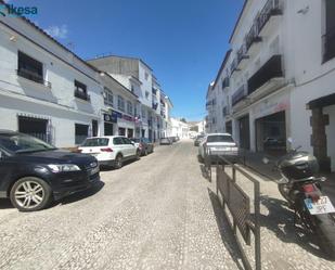 Vista exterior de Pis en venda en Aracena amb Terrassa i Balcó