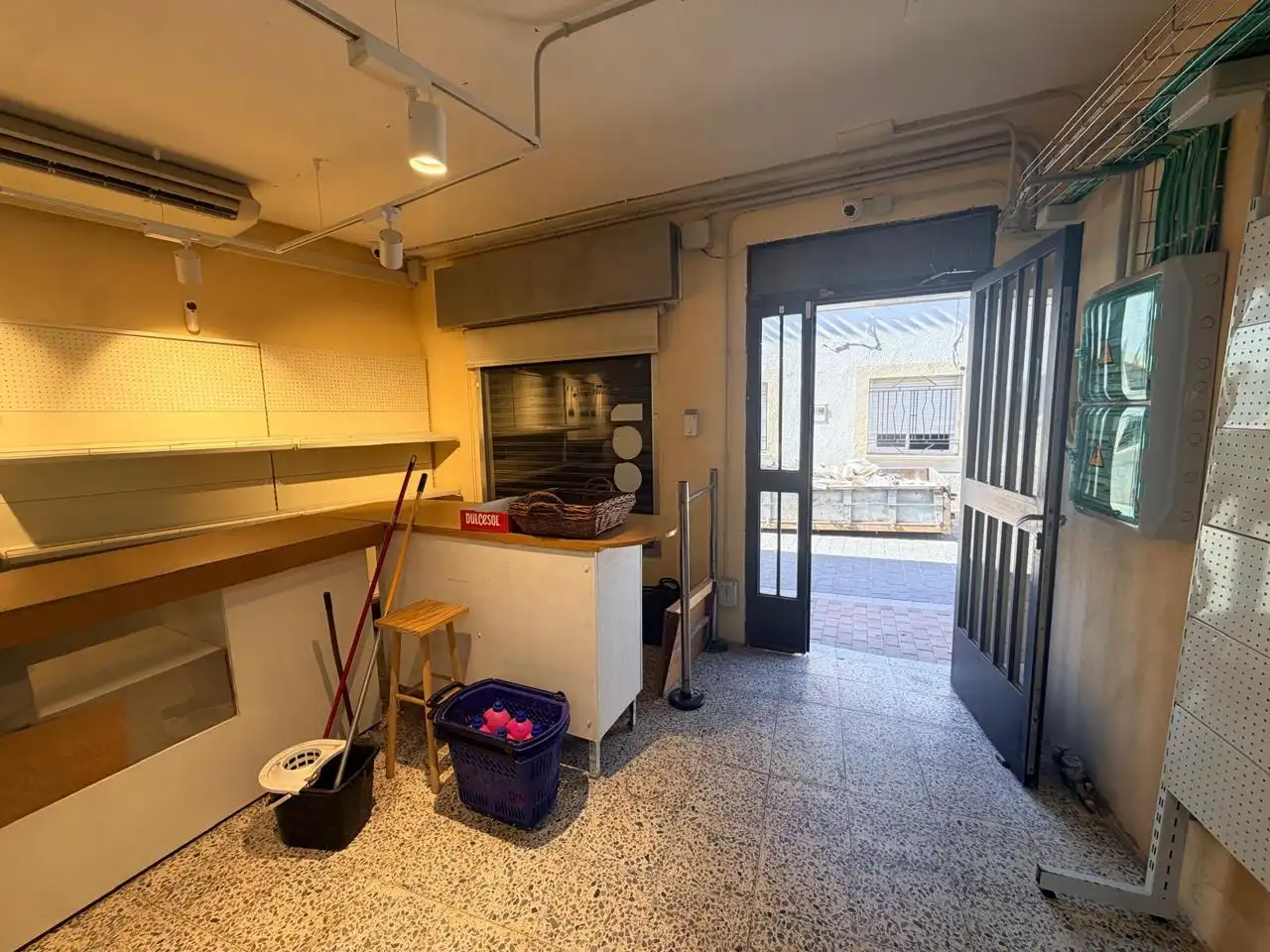 Gewerbefläche zur Miete in Calle General Yagüe, imagen 13