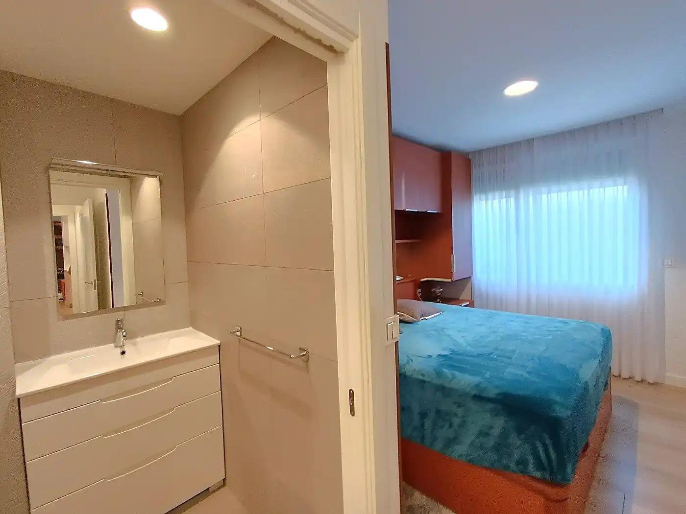 Habitación de Planta baja en venta en Sopela con Calefacción, Terraza y Amueblado
