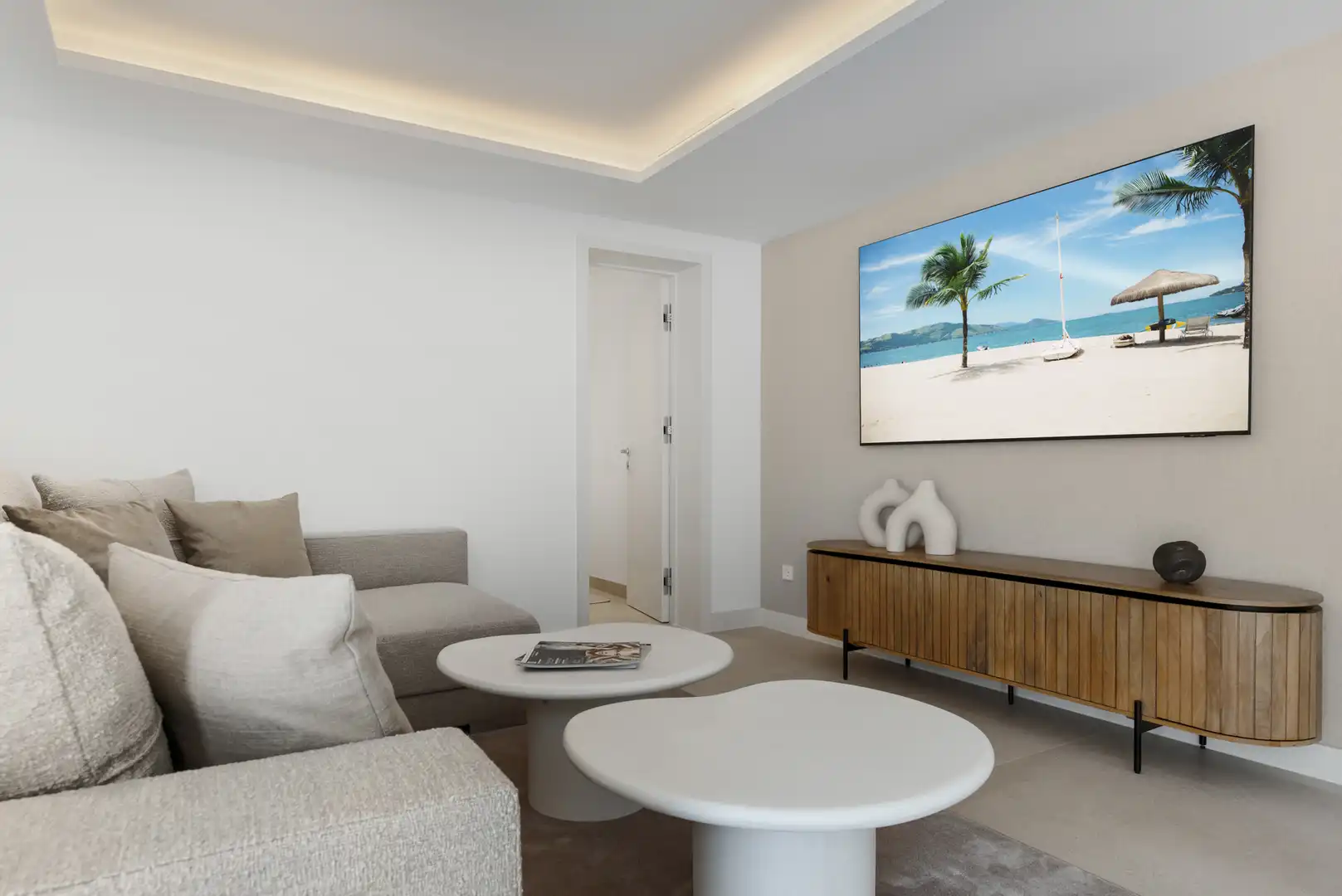 Chalet con piscina en venta en Las Chapas - El Rosario, imagen 58