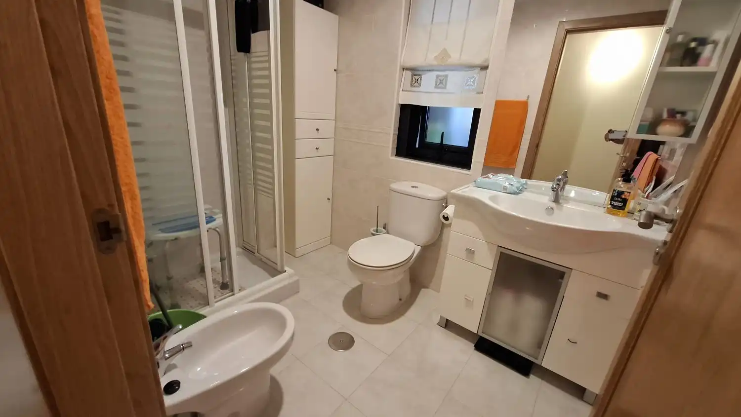 Baño de Piso en venta en A Coruña Capital  con Calefacción, Terraza y Trastero