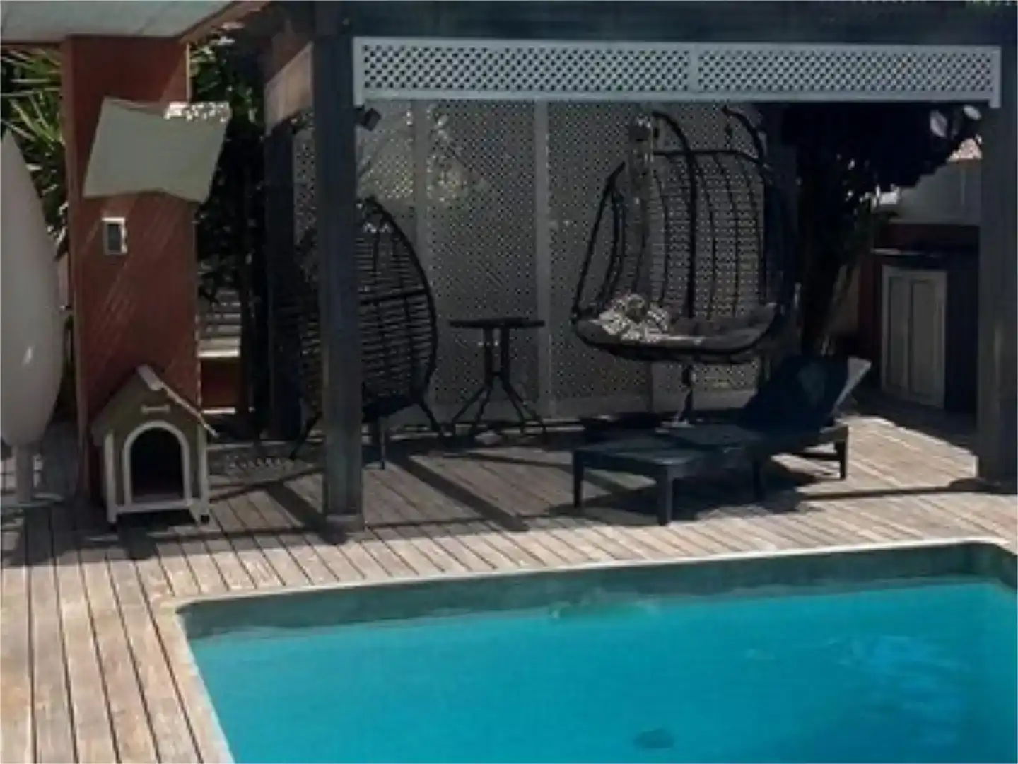 Schwimmbecken von Einfamilien-Reihenhaus zum Verkauf in Cunit mit Klimaanlage, Schwimmbad und Balkon
