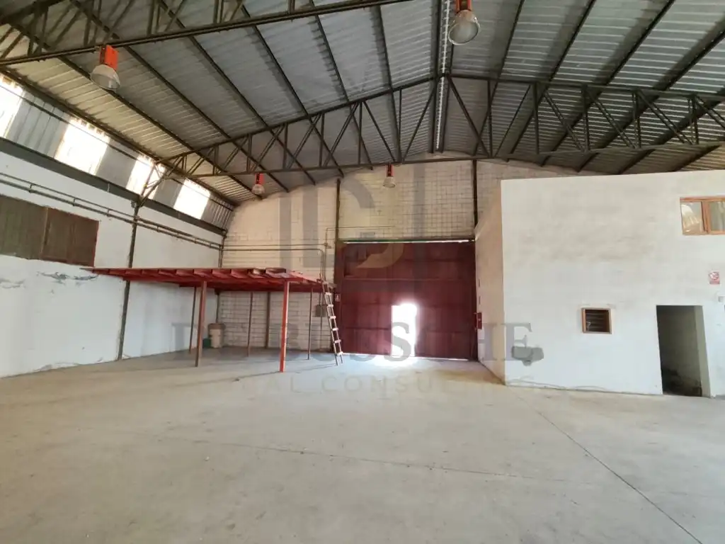 Nave industrial en venta en Calle Progreso Del