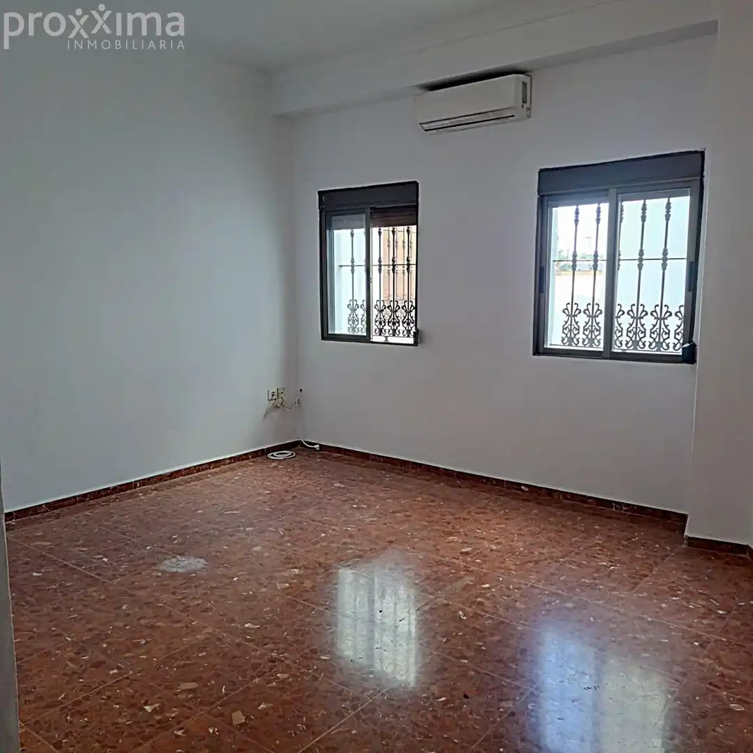Bedroom of Houses for sale in Alcalá de Guadaira