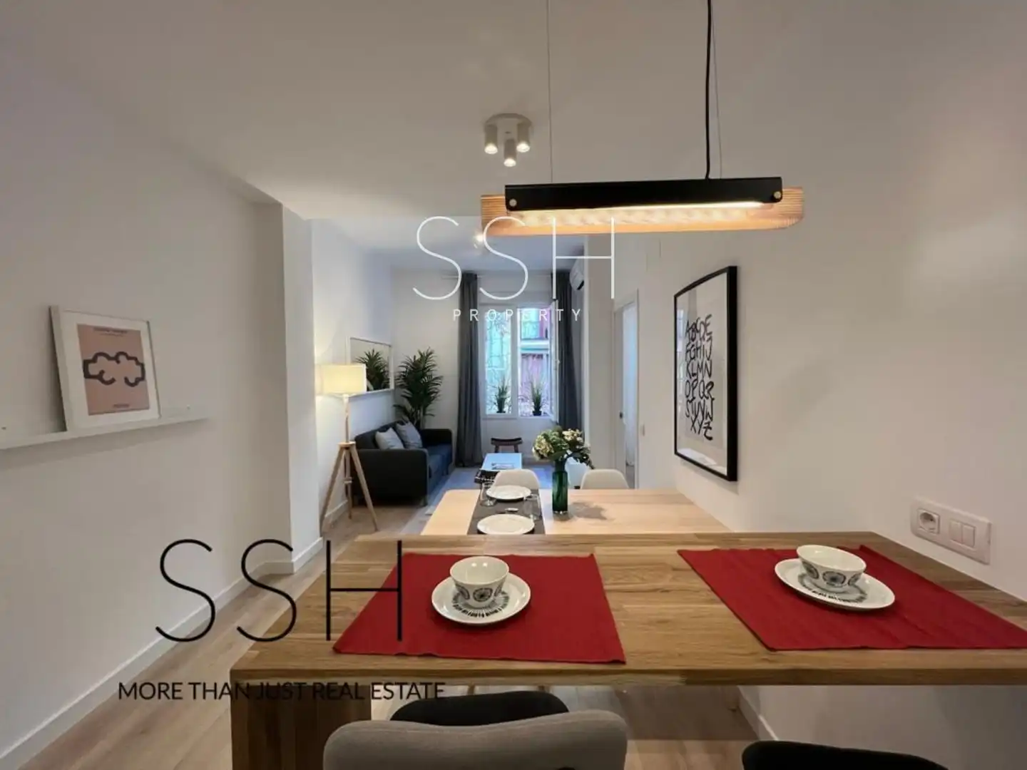 Dining room of Flat for rent in Madrid  with Air Conditioner, Heating and Furnished