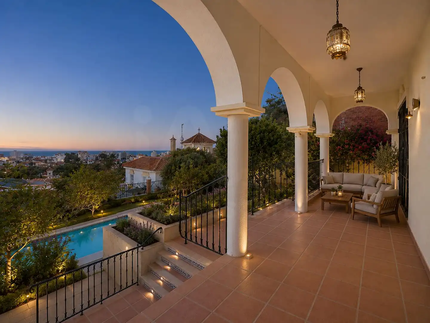 Casa con piscina en venta en Torre del Mar, imagen 6