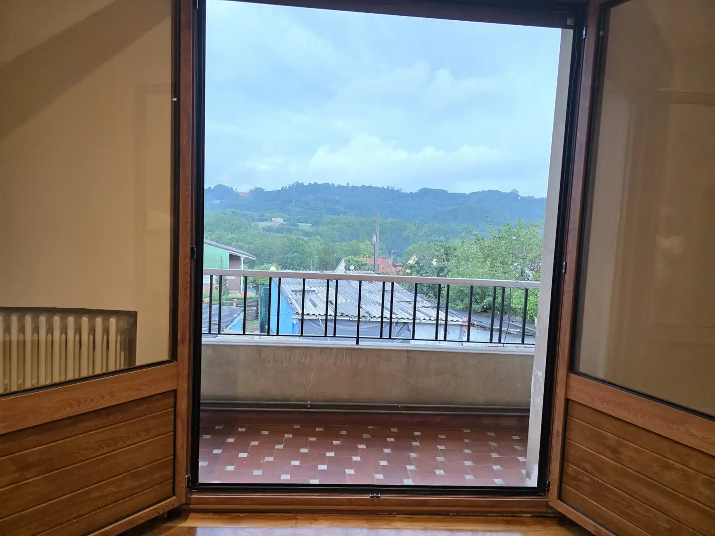 Terrassa de Casa o xalet de lloguer en Siero amb Calefacció, Parquet i Terrassa