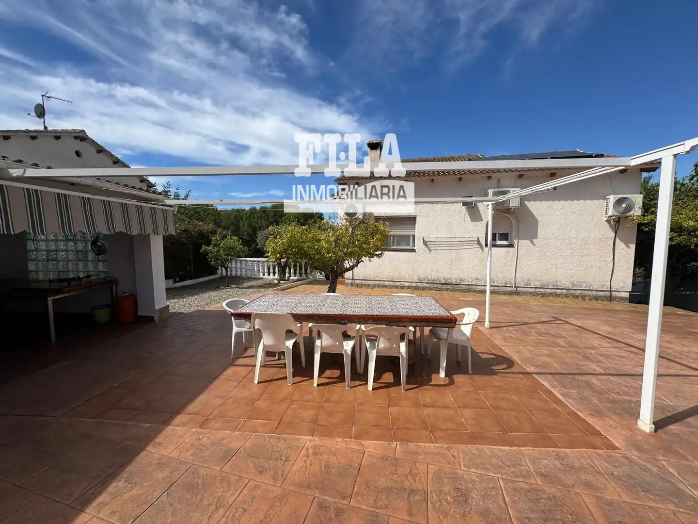 Chalet con piscina en venta en La Pobla de Montornès, imagen 4