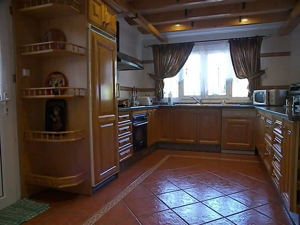 Cocina de Casa o chalet en venta en Alhaurín de la Torre con Aire acondicionado, Jardín privado y Terraza