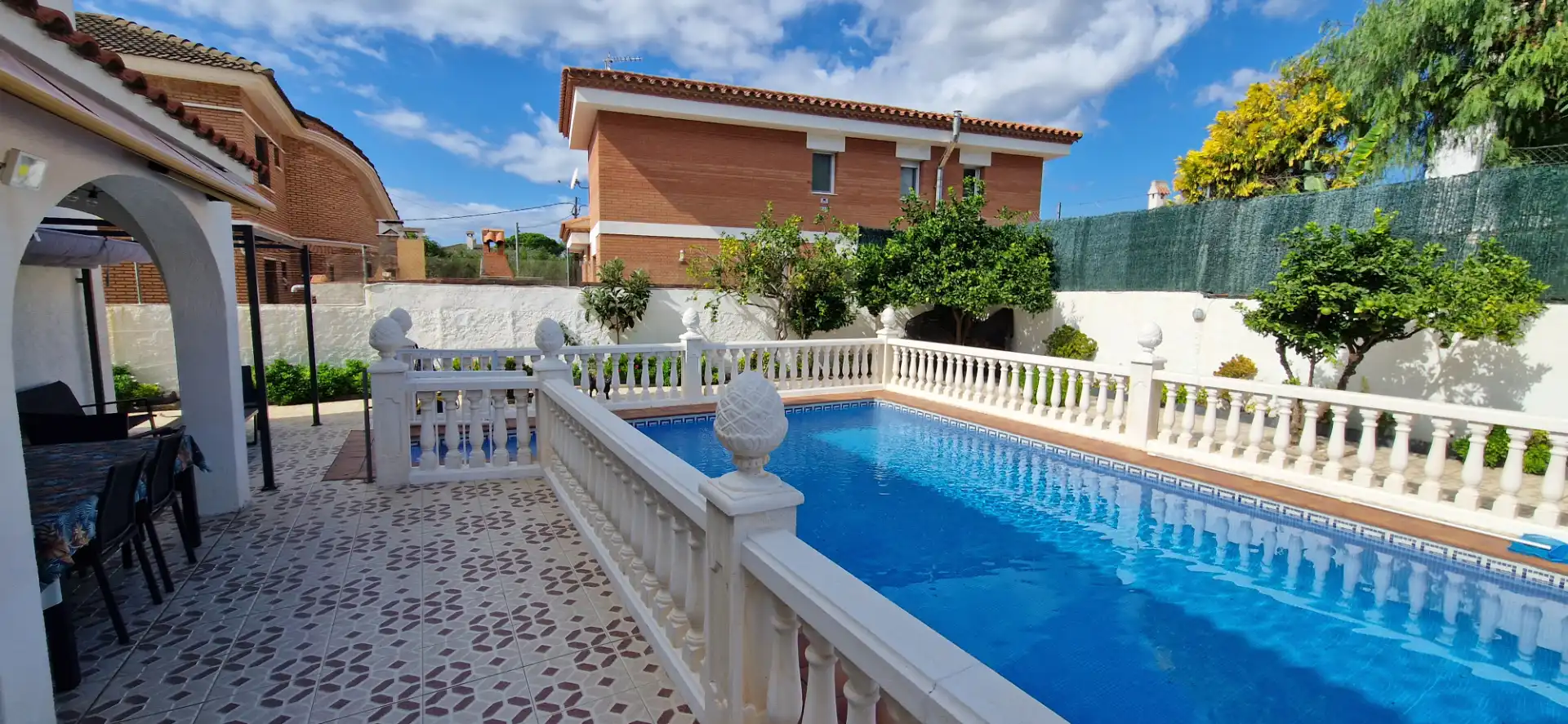 Piscina de Casa o xalet en venda en Cambrils amb Aire condicionat, Calefacció i Jardí privat