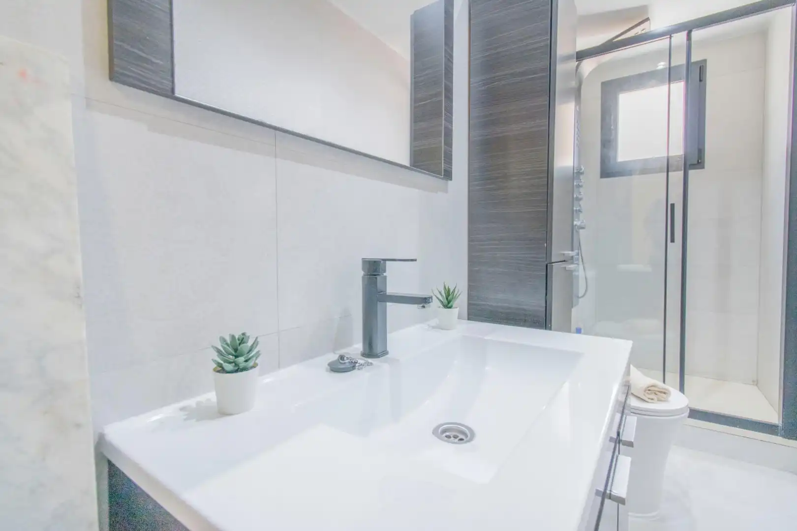 Baño de Piso en venta en Burriana / Borriana