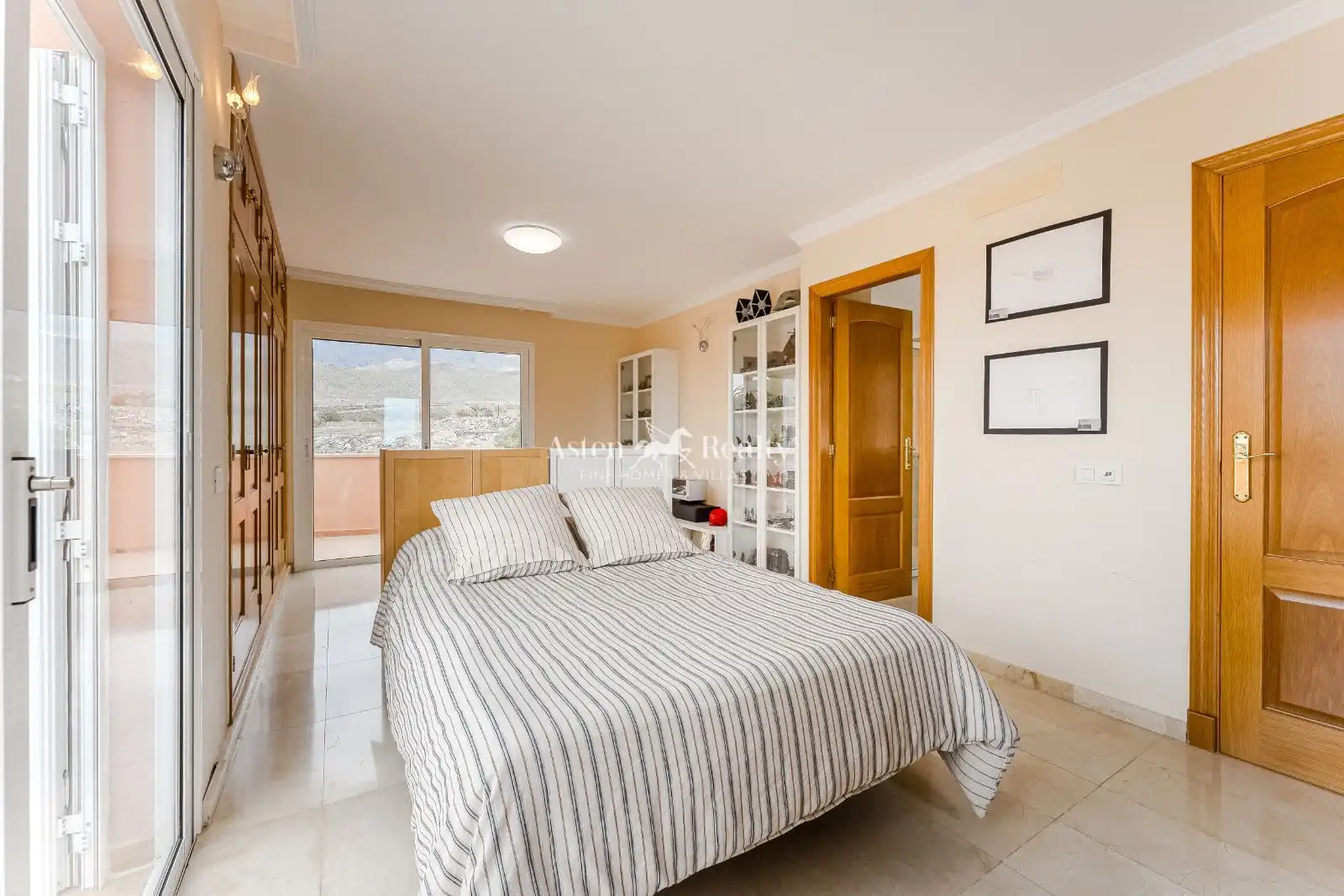 Bedroom of Houses for sale in Adeje  with Air Conditioner, Heating and Terrace