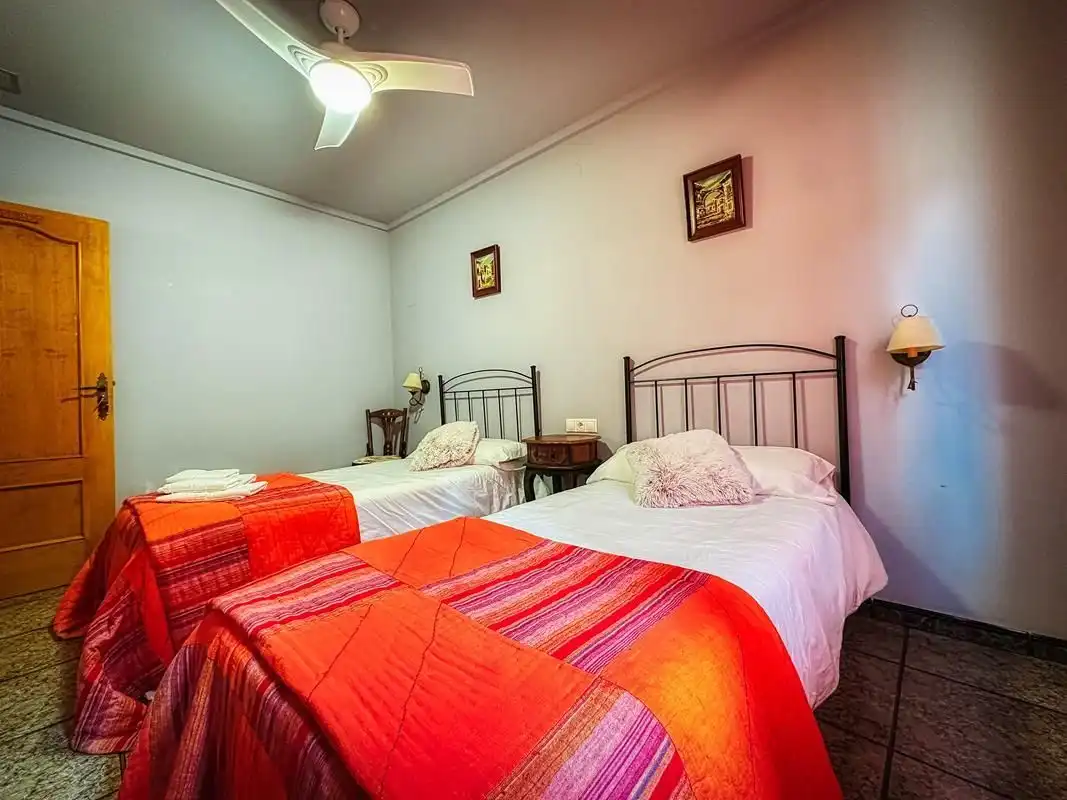 Habitación de Casa o chalet en venta en La Vall de Laguar con Aire acondicionado, Calefacción y Jardín privado