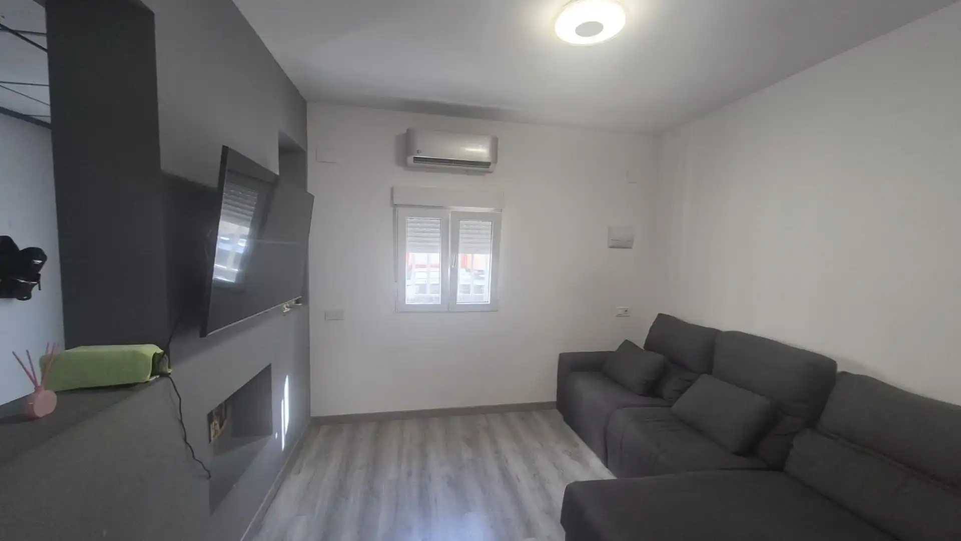 Sala d'estar de Planta baixa en venda en Gandia amb Aire condicionat, Calefacció i Parquet